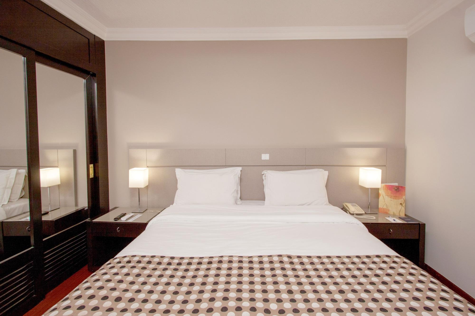 Mabu Curitiba Business Hotel Luaran gambar