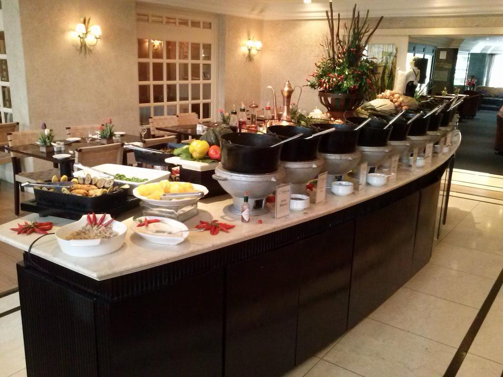 Mabu Curitiba Business Hotel Luaran gambar