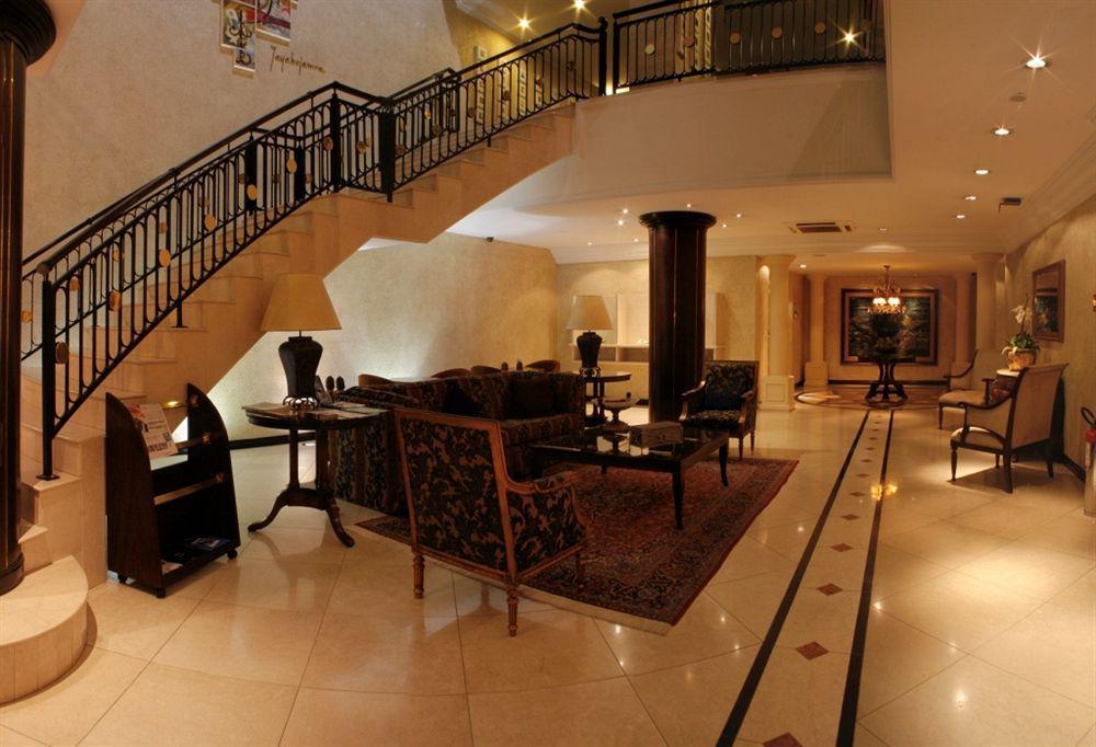 Mabu Curitiba Business Hotel Luaran gambar